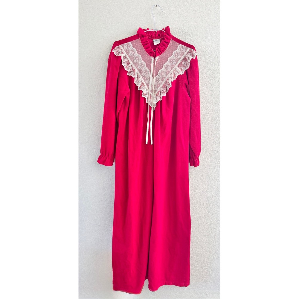 Vintage Nightgown Red Velour Womens Lace Ruffle Trim Long Sleeve Maxi Vintage M